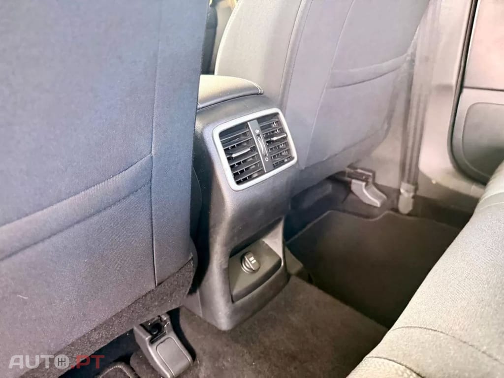 Kia Sportage 1.6 CRDI ISG SX — fotografia 10