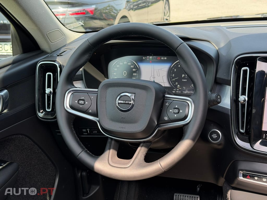 Volvo XC40 1.5 T4 PHEV Inscription