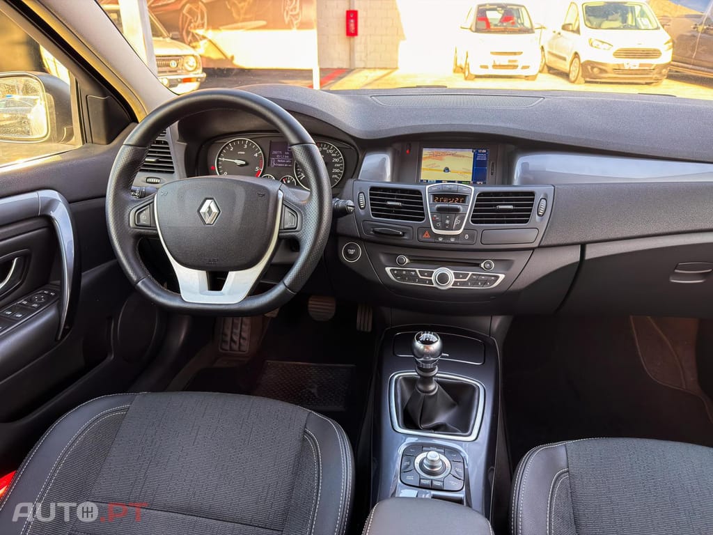 Renault Laguna Break 2.0 DCI 150 CV BLACK EDITION
