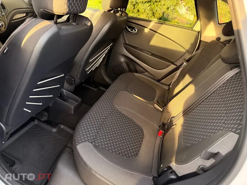 Renault Captur 1.5 dci ELYSEÉ