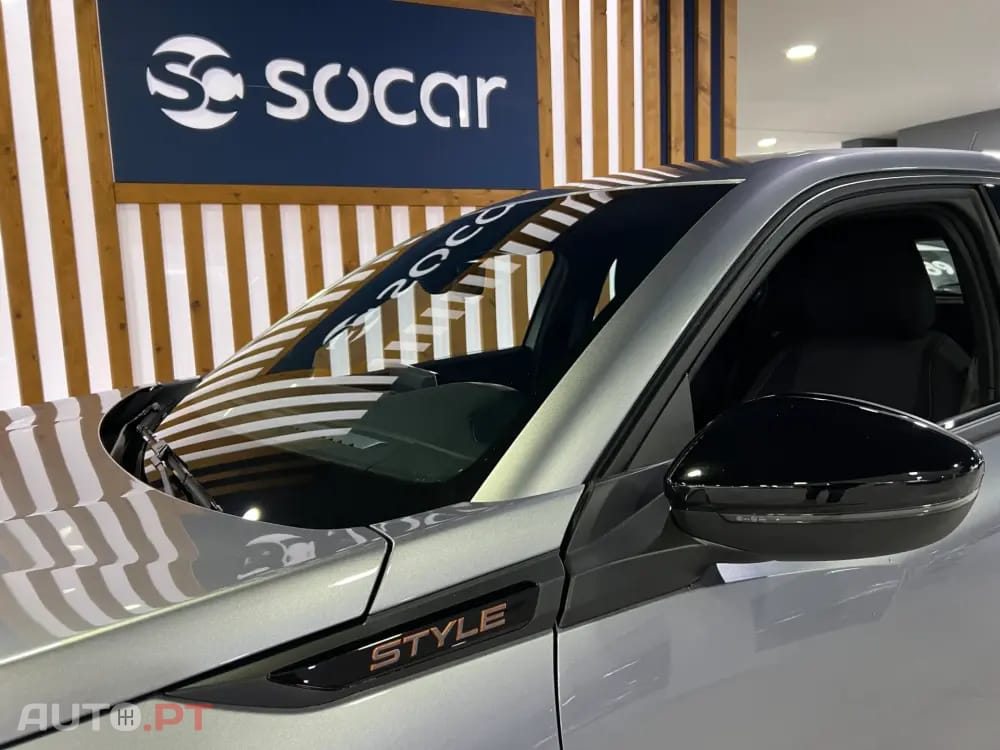 Peugeot 2008 1.2 PureTech Style