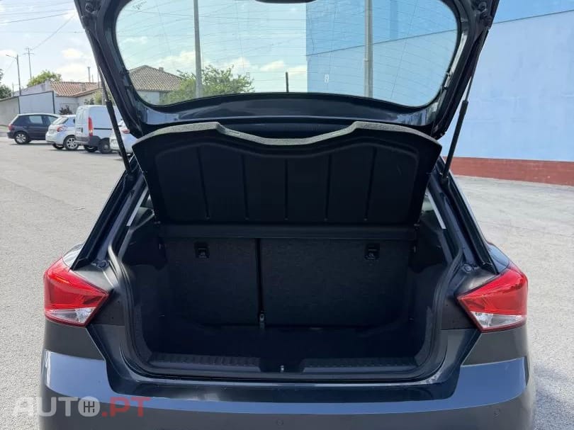 SEAT Ibiza 1.0 TSI Style DSG — fotografia 7
