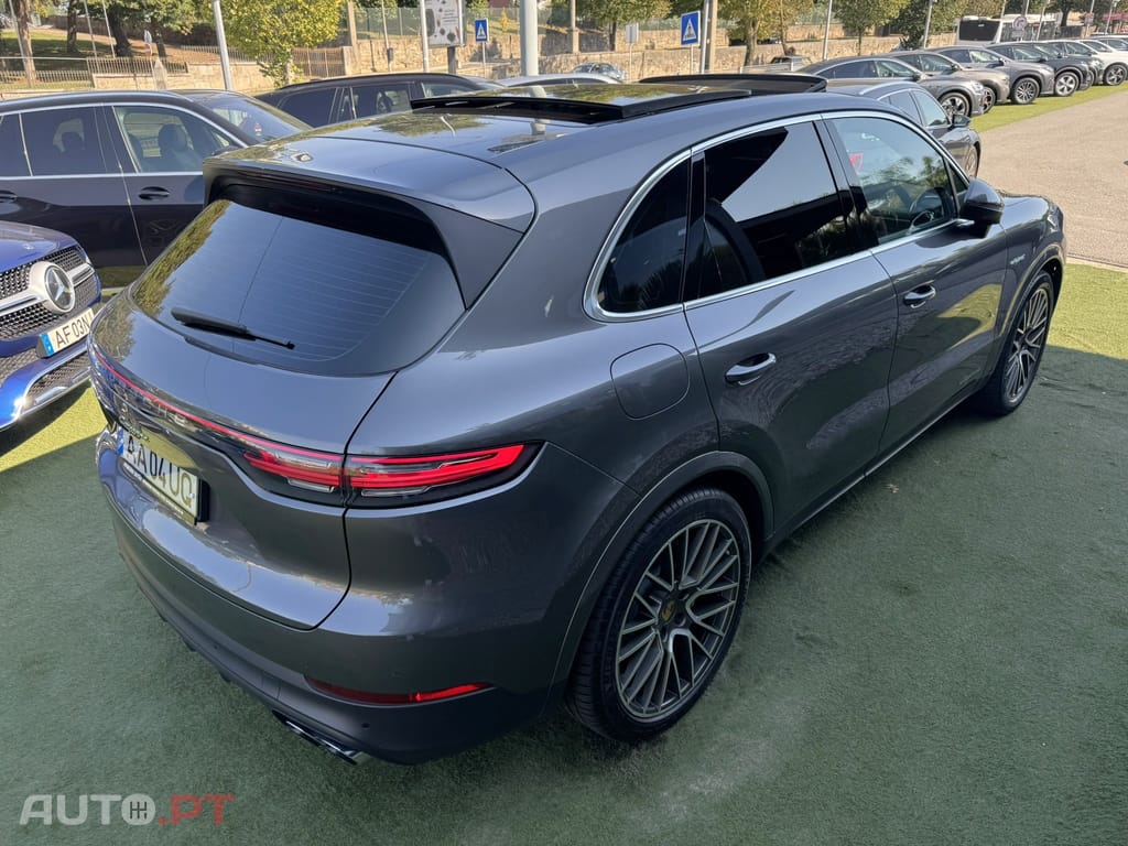 Porsche Cayenne E-Hybrid