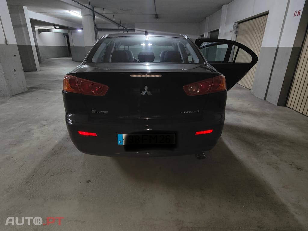 Mitsubishi Lancer Inivite