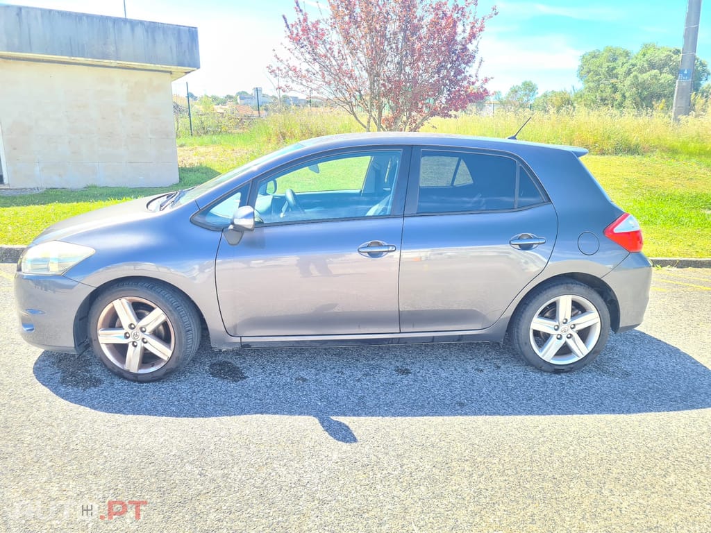 Toyota Auris 1.4 d4d pack sport