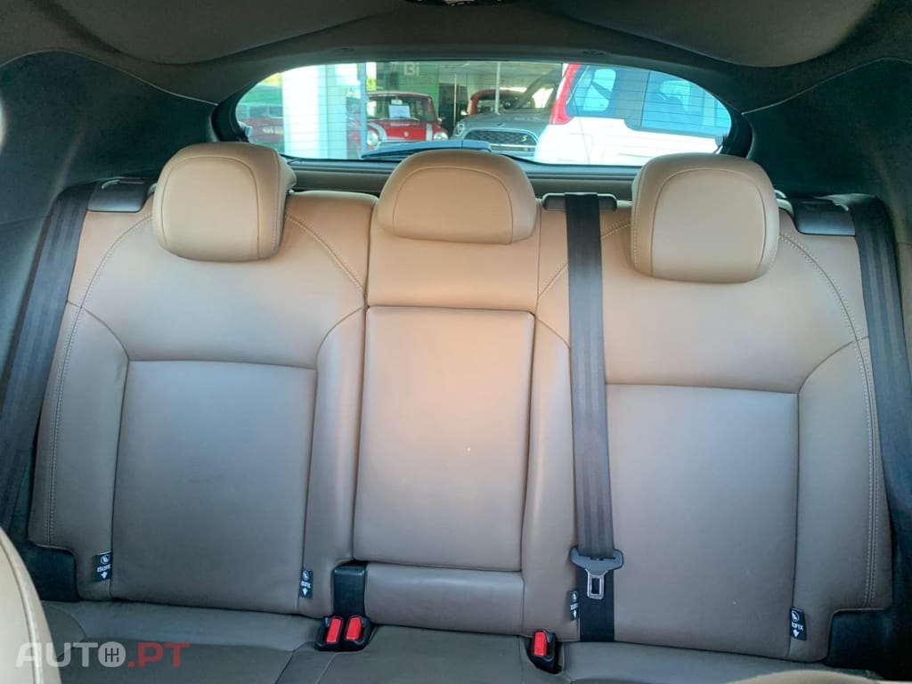 Citroen DS4 1.6 e-HDi So Chic CMP6