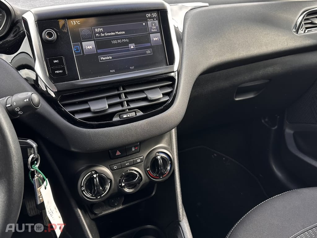 Peugeot 208 1.2 PureTech Style