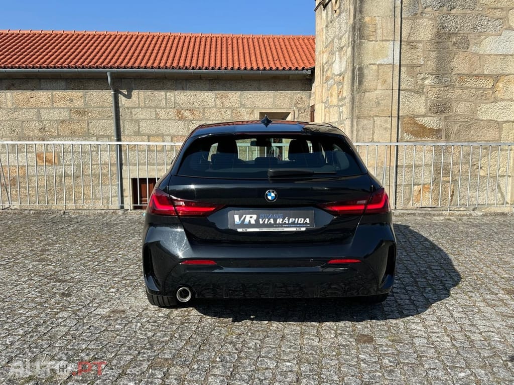BMW 116 d Pack Desportivo M