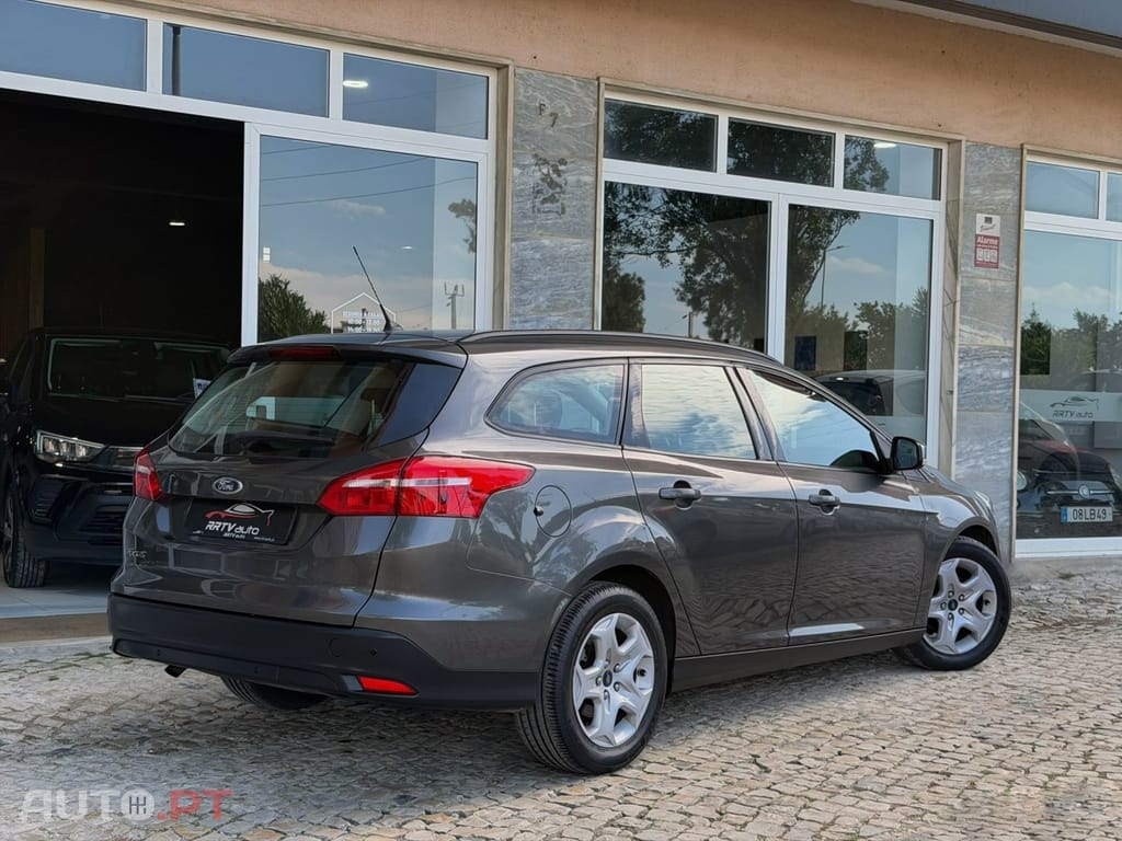 Ford Focus SW 1.0 EcoBoost Business