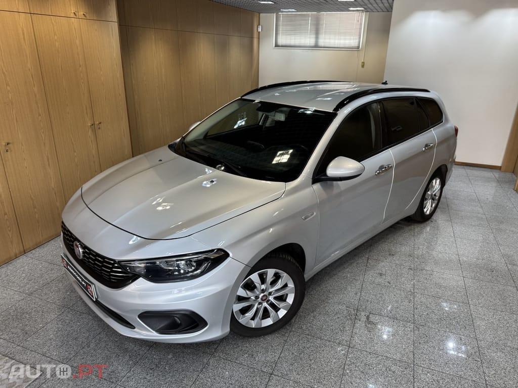 Fiat Tipo 1.3 M-Jet Lounge