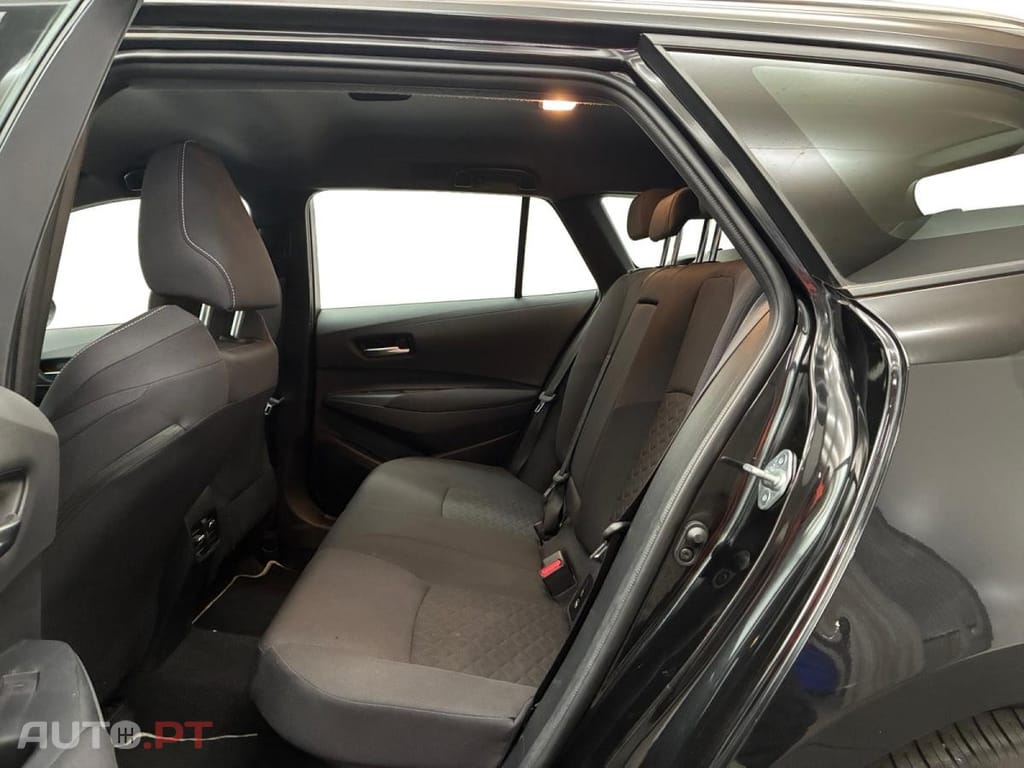 Toyota Corolla Touring Sports 1.8 Hybrid Dynamic