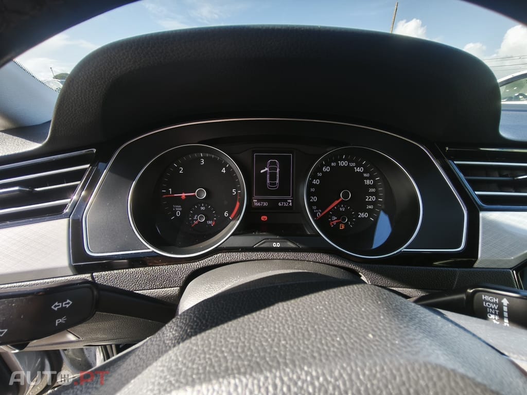 Volkswagen Passat 2.0 TDI Confortline