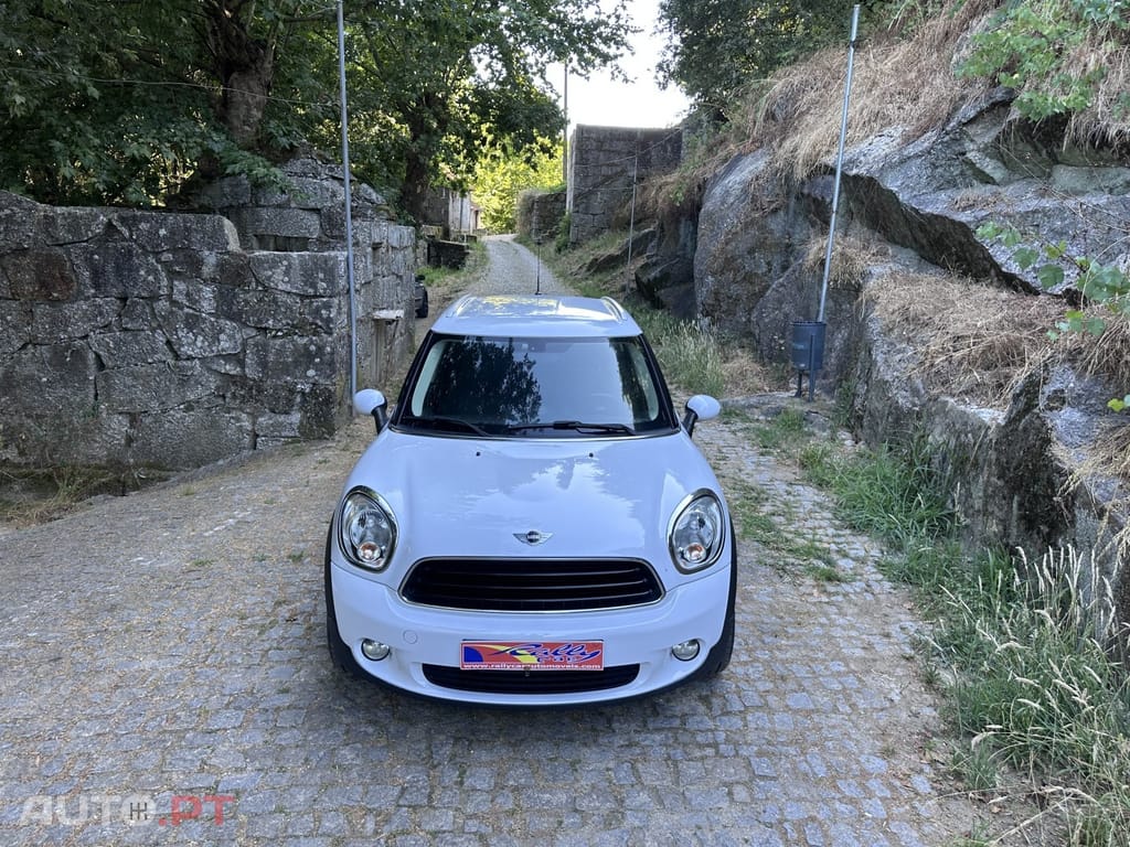 MINI Countryman One D