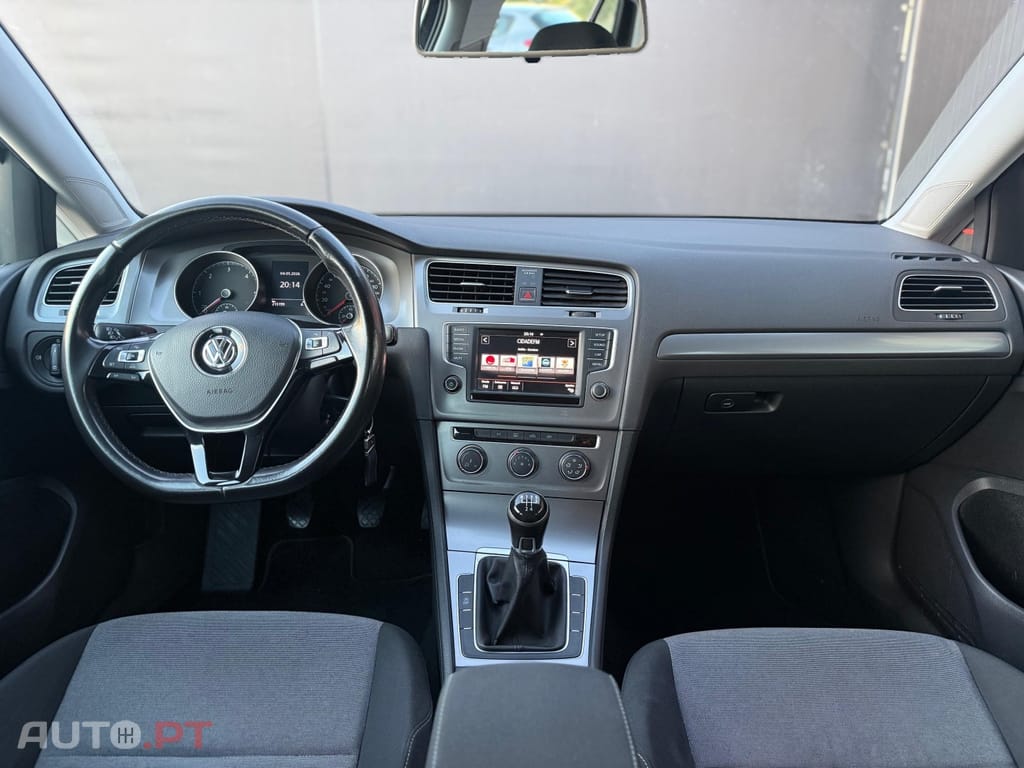 Volkswagen Golf 1.6 TDi Confortline