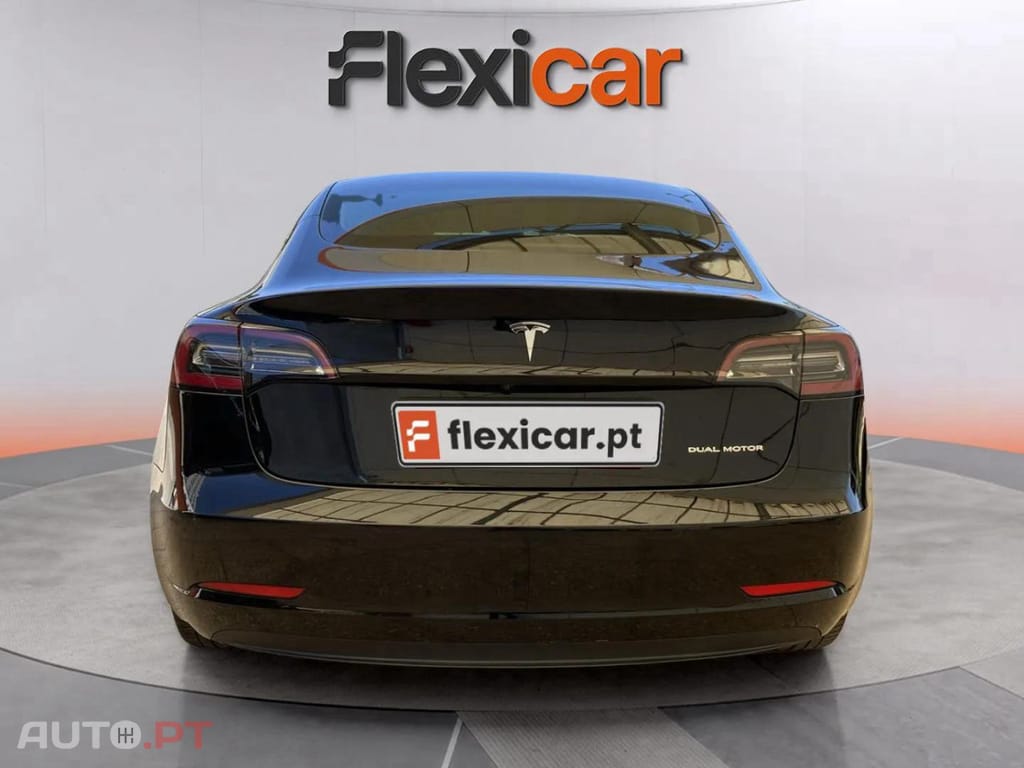 Tesla Model 3 Long-Range Dual Motor AWD