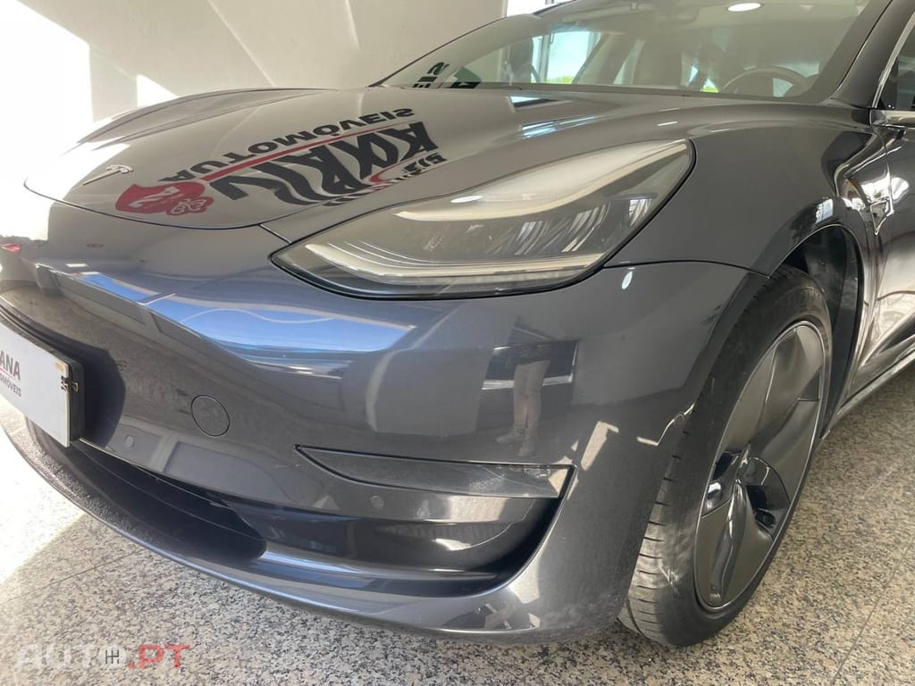 Tesla Model 3 Long Range AWD Dual Motor