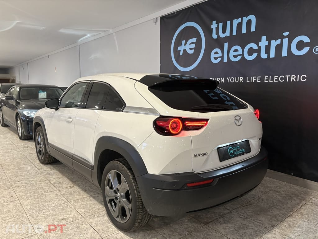 Mazda MX-30 e-SKYACTIV Advantage Industrial Vintage
