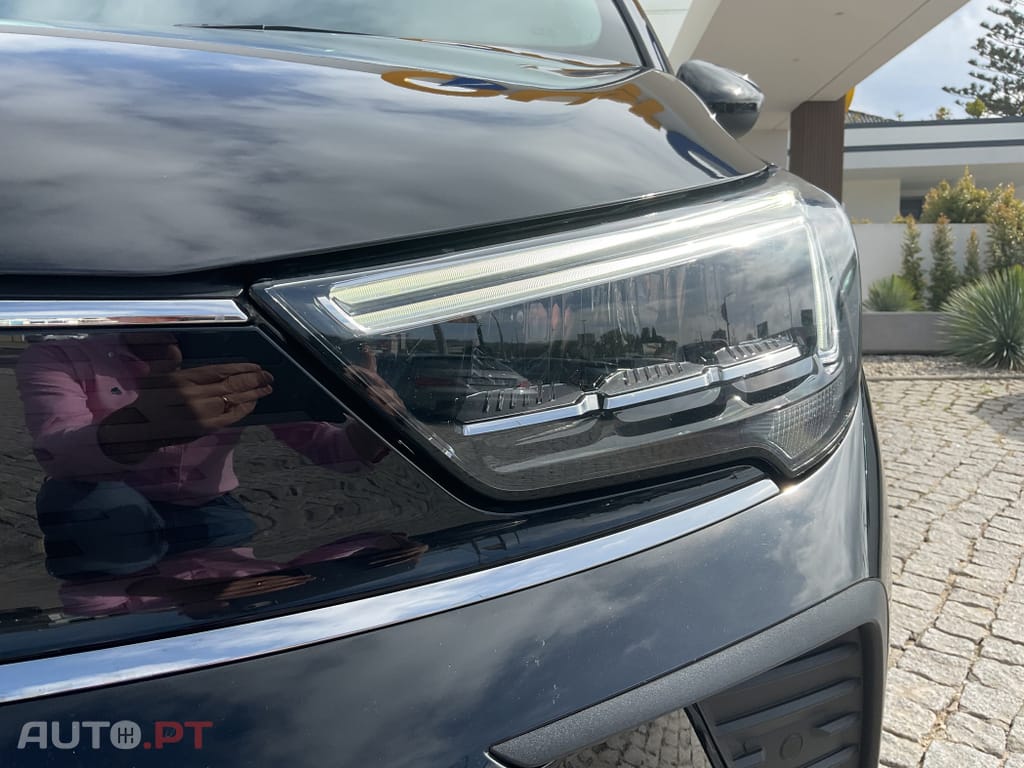 Opel Crossland X 1.2 Business Edition