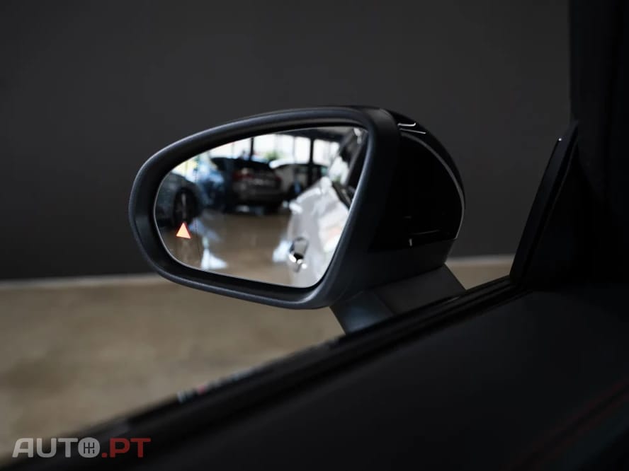 Mercedes-Benz CLA 250 e Shooting Brake AMG Line