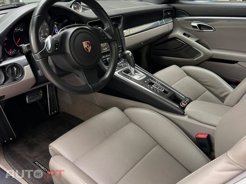 Porsche 911 Carrera 2 S PDK