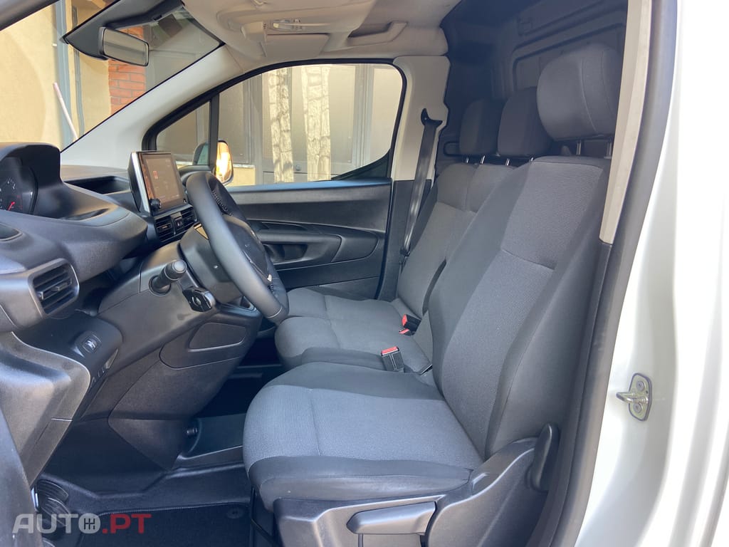 Peugeot Partner 1.6 HDI CarPlay  Só 95 mil kms!! Nacional