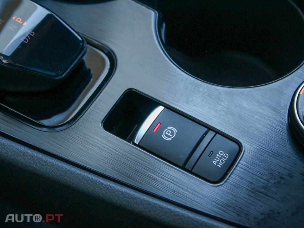 Nissan X-Trail 1.5 e-Power N-Connecta 7L e-4force