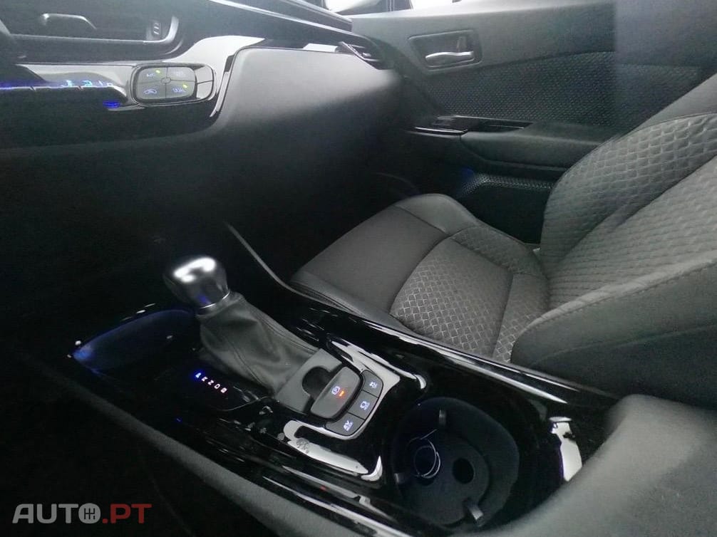 Toyota C-HR 1.8 Hybrid Edition