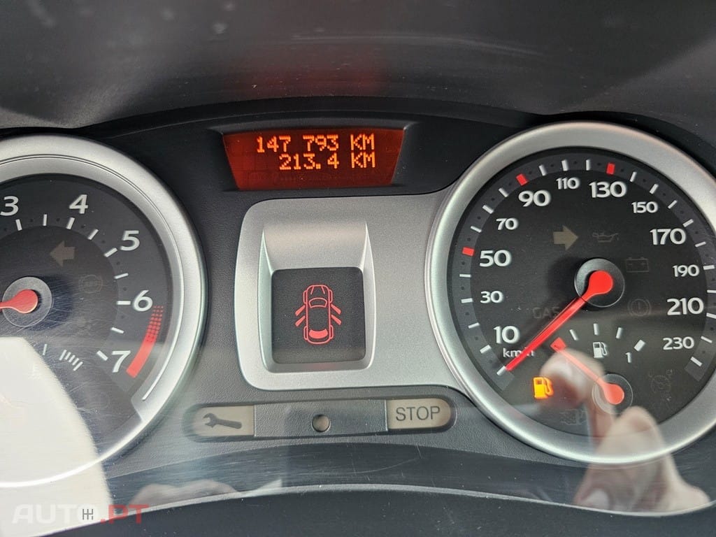 Renault Clio 1.2 16V Rip Curl