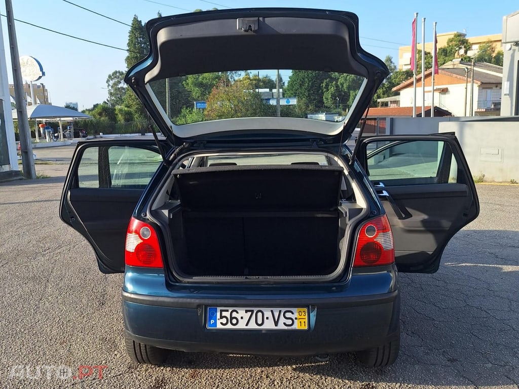 Volkswagen Polo 1.2 Confortline