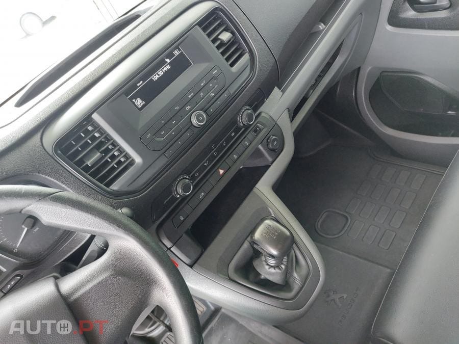 Peugeot Expert 1.5 Bluehdi L2H1 Pro Standard - IVA Dedutível