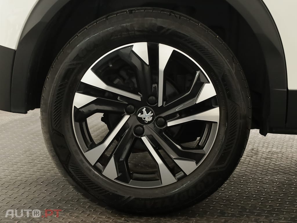 Peugeot 2008 2008 1.2 PureTech GT EAT8