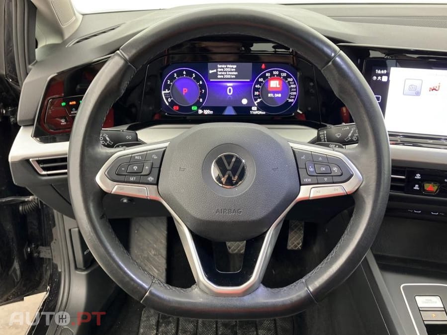 Volkswagen Golf 1.0 eTSI OPF Life Business DSG7