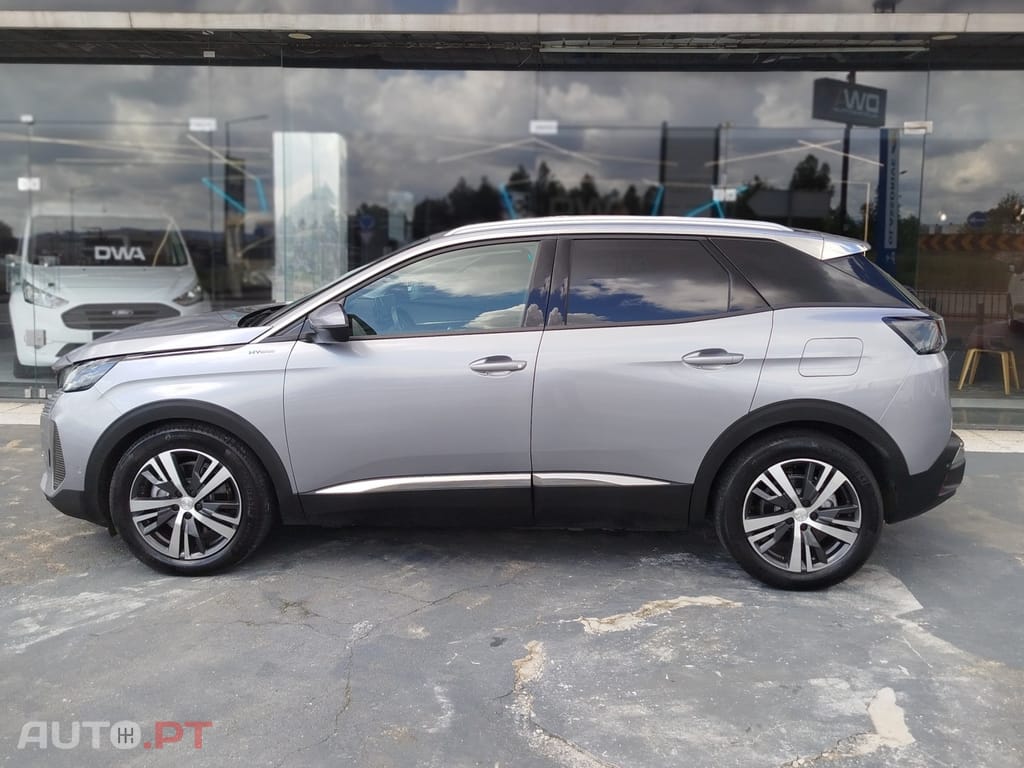 Peugeot 3008 1.6 Hybrid Allure Pack e-EAT8