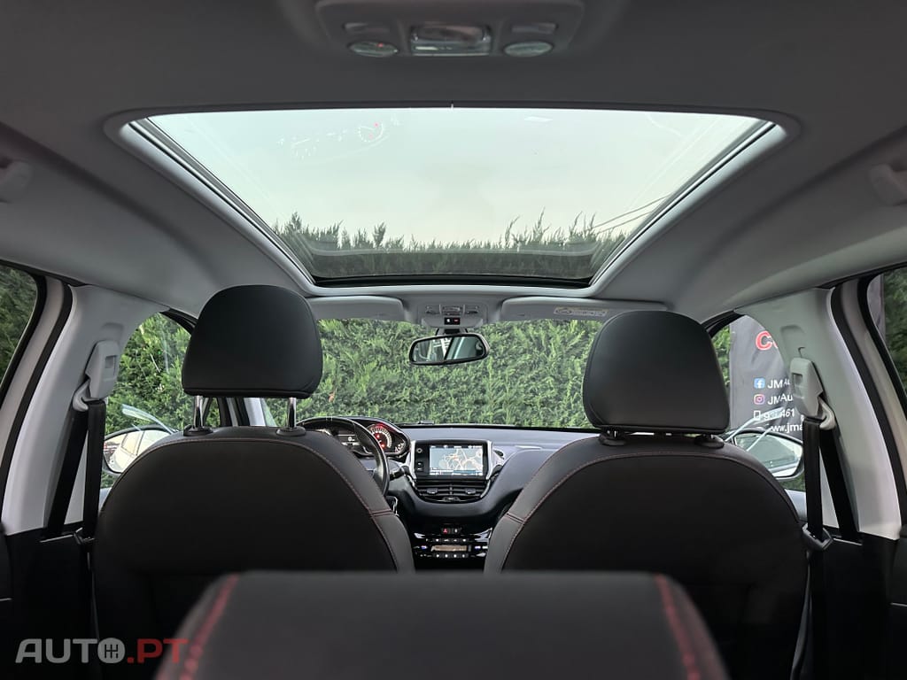 Peugeot 2008 1.2 PureTech GT Line