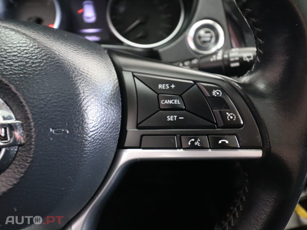 Nissan Qashqai 1.5 dCi Acenta C/Barras de Tejadilho