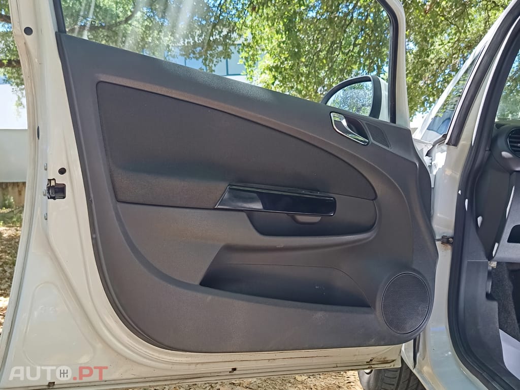 Opel Corsa 1.3 CDTi Enjoy EcoFLEX