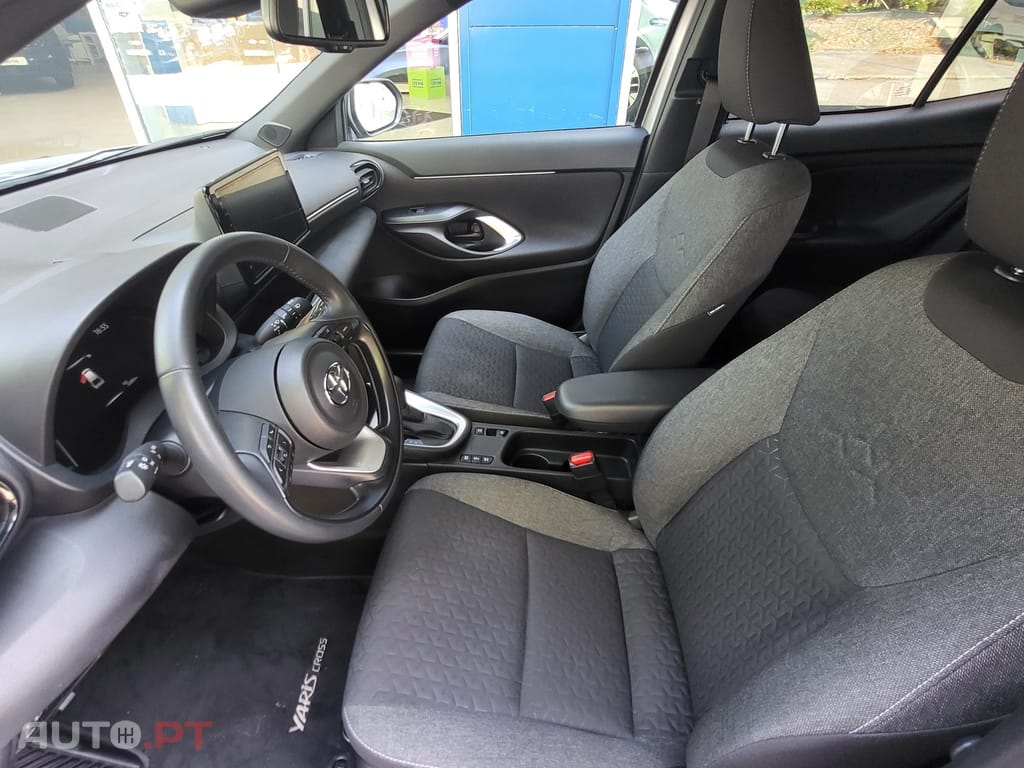 Toyota Yaris Cross 1.5 HDF GR Sport