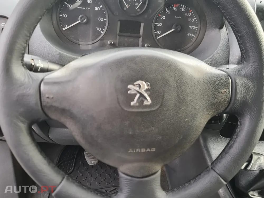 Peugeot Expert AVANTAGE EDITION