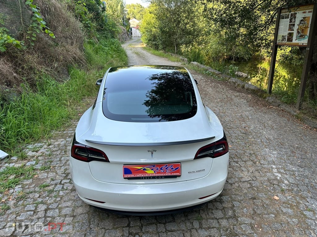 Tesla Model 3 Performance Dual Motor AWD