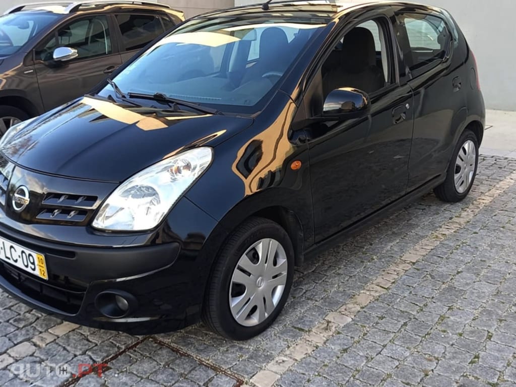 Nissan Pixo 1.0 A/C 5portas