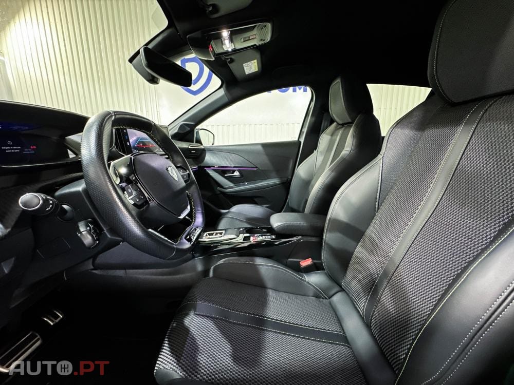 Peugeot E-208 51 kWh GT