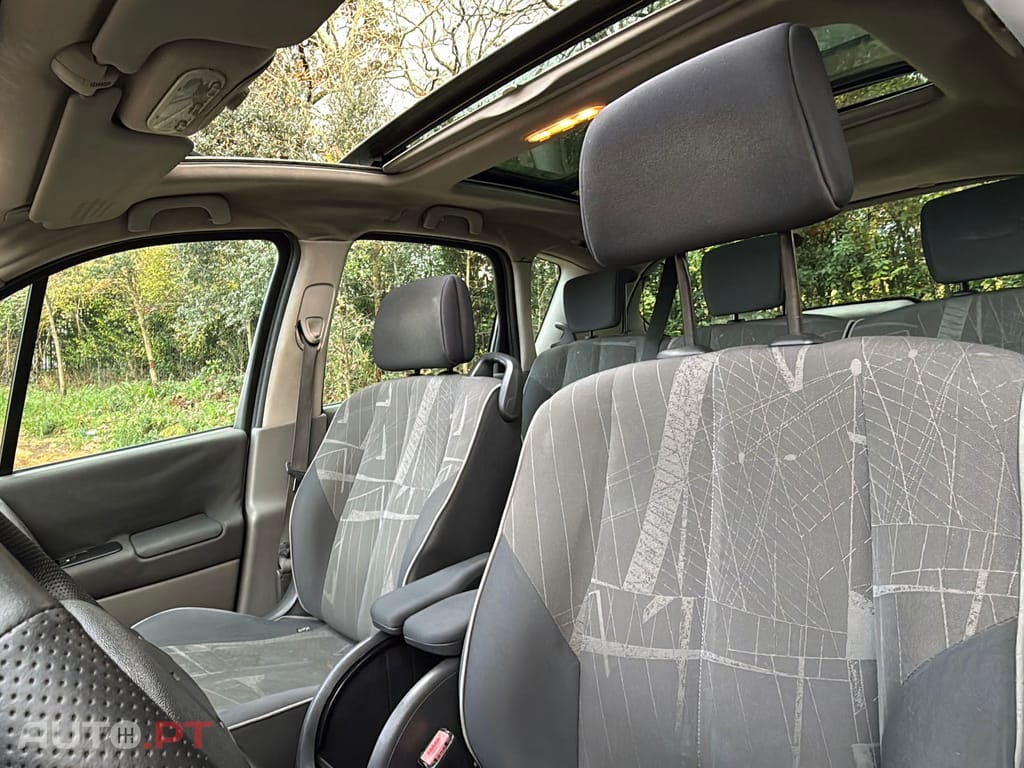 Renault Scénic 1.5dci Teto de abrir 240milkm