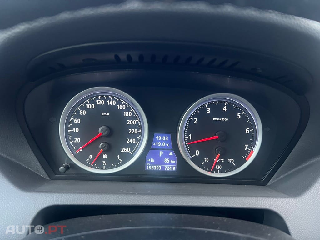 BMW 630 Ci SMG