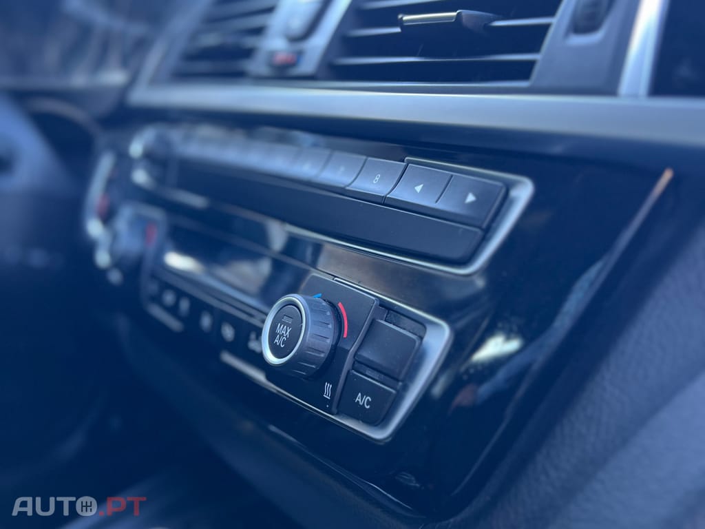 BMW 320 d Touring Line Sport