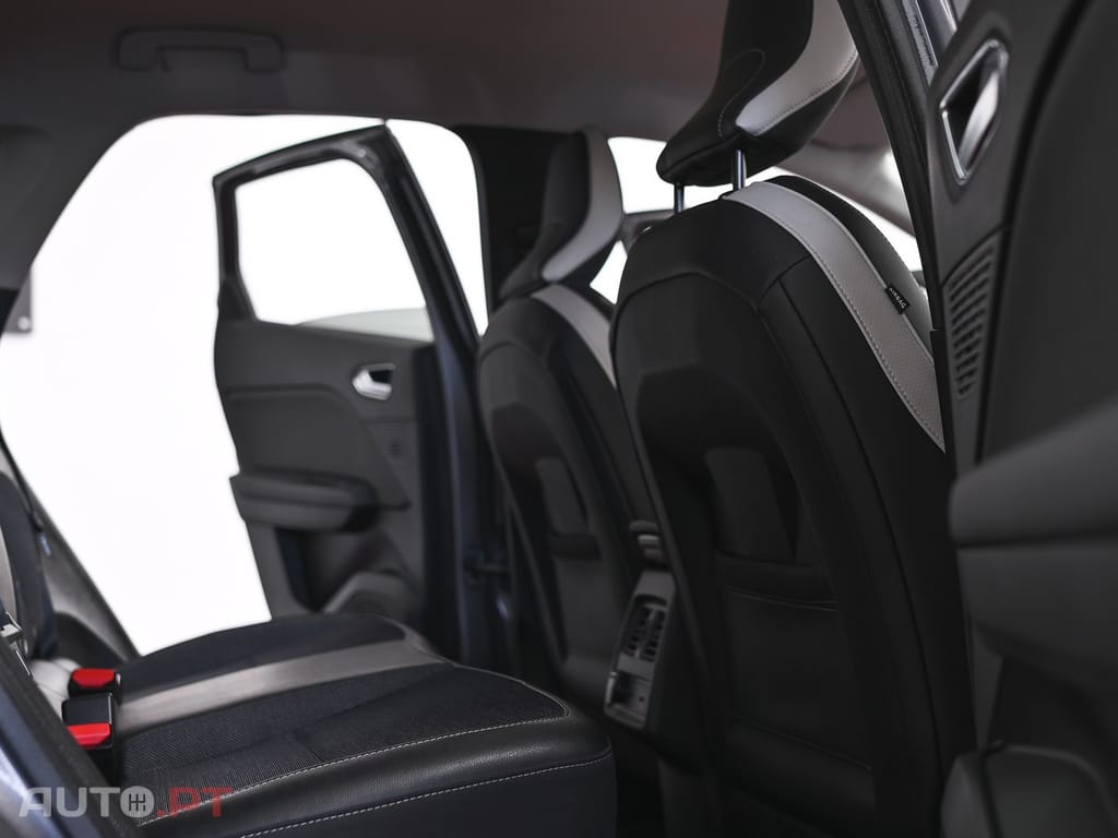 Renault Captur 1.5 dCi Exclusive XMOD — fotografia 12