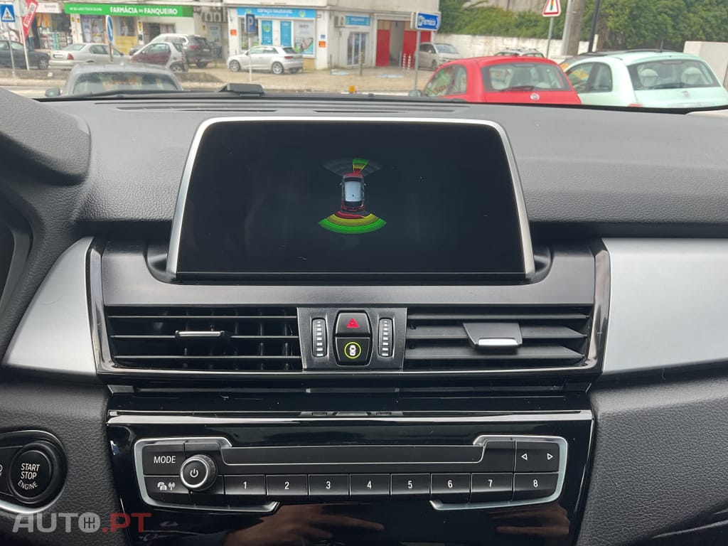 BMW 216 d Advantage