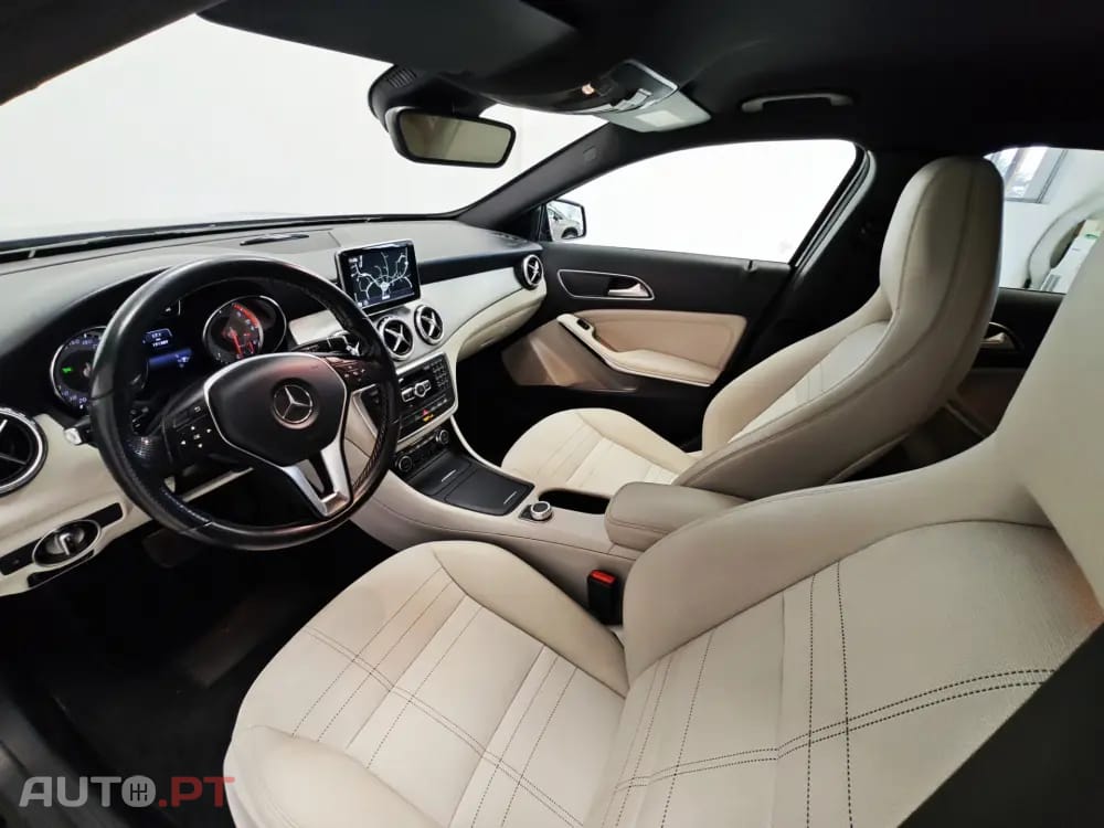 Mercedes-Benz GLA 200 d 4Matic 7G-DCT Urban