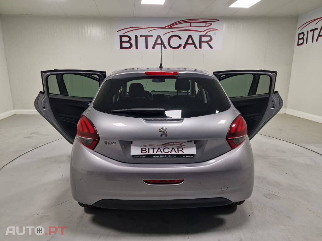 Peugeot 208 1.5 BLUEHDI 102CV SIGNATURE GPS CAMARA TRASEIRA