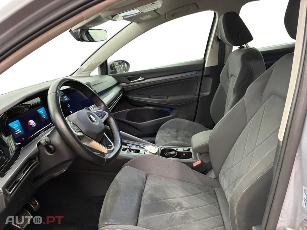 Volkswagen Golf 1.4 Hybrid OPF Style DSG6