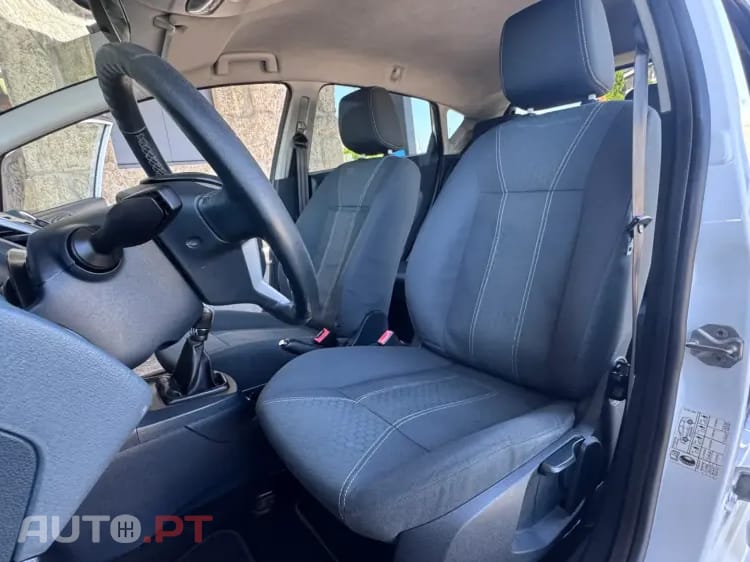 Ford Fiesta 1.4 TDCI Titanium
